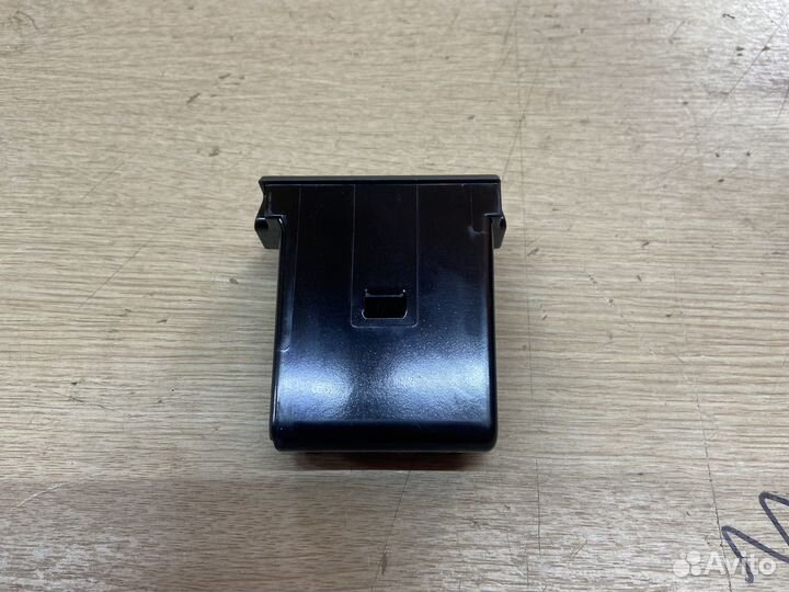 Пепельница передняя Toyota Camry 50