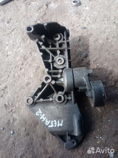 Кронштейн кондиционера Renault Megane II