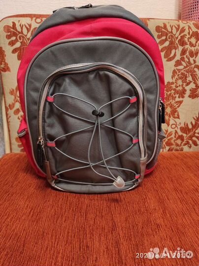 Школьный рюкзак Ессо для девочки