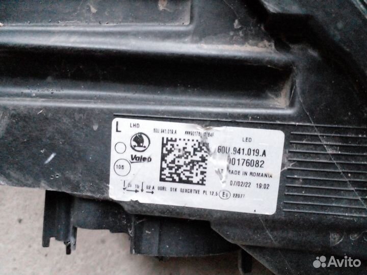 Фара левая Skoda Rapid 2 на запчасти