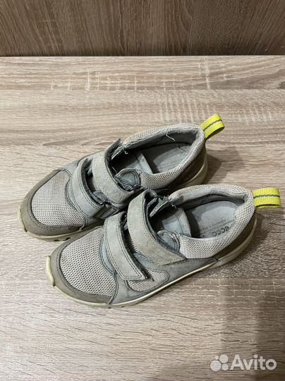 Кроссовки ecco