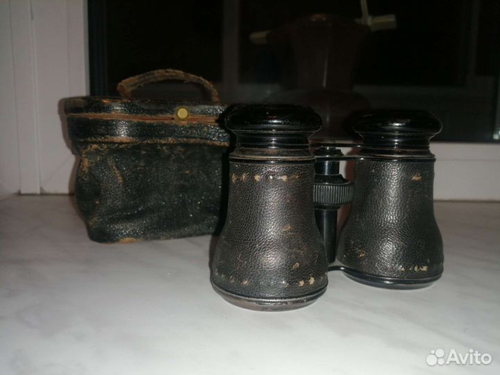 Антикварный театральный бинокль chevalier opticien