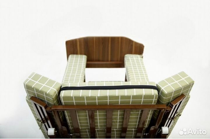 Медицинская кровать для инвалидов