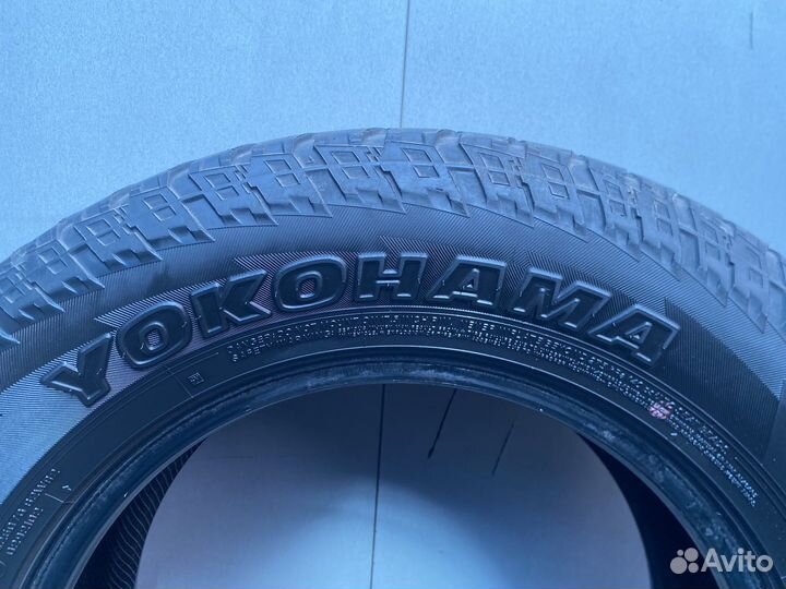 Yokohama Geolandar A/T G015 255/65 R17