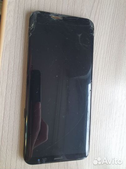 Samsung Galaxy S8+, 4/64 ГБ