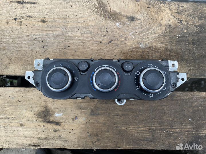 Блок управления печкой,отопителем Ford Focus 2 рес