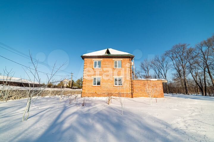 Коттедж 178,2 м² на участке 18,9 сот.