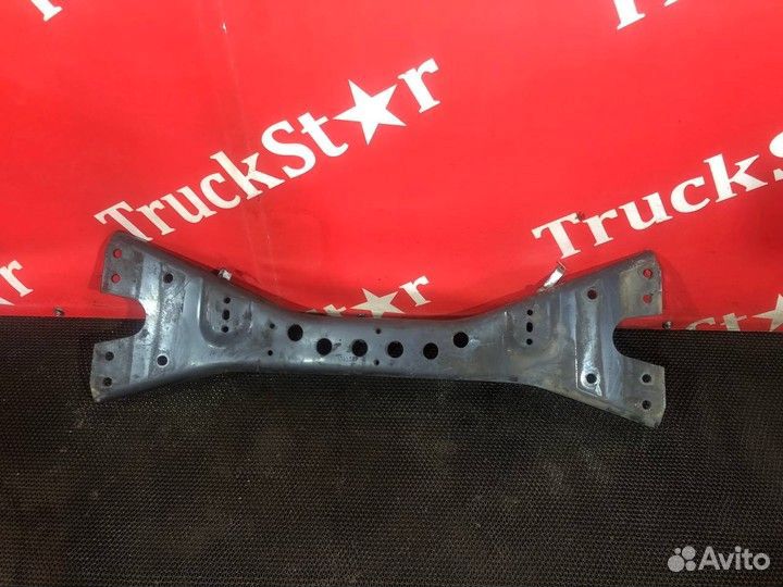 Траверса рамы поперечная