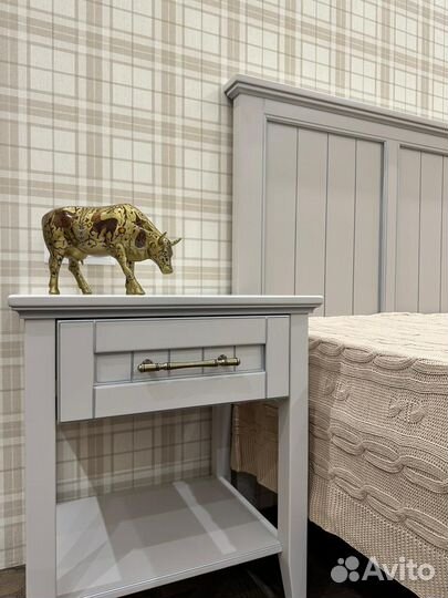 Тумба прикроватная массив Бука