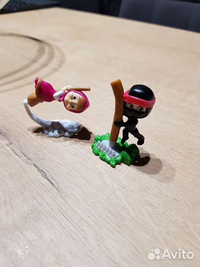 Киндер Маша и Медведь 2023