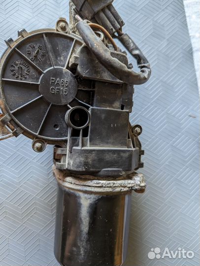 Электродвигатель стеклоочистителя (под ремонт)