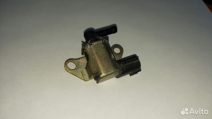 Клапан электромагнитный Nissan X-Trail 2.0 MR20