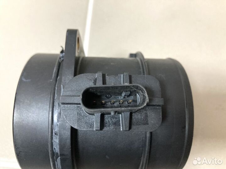 Датчик расхода воздуха Ssang Yong 6710940048