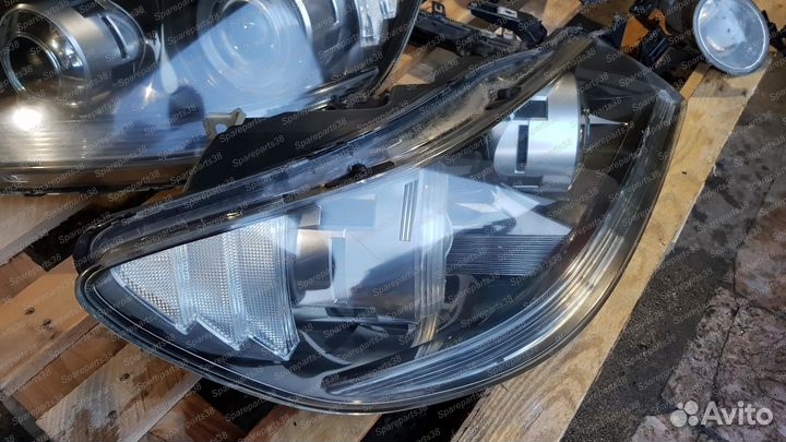 Фары для Honda Legend KB1