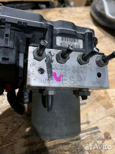 Блок abs Audi A4 B8 универсал 2.0 CDN 2007-2011