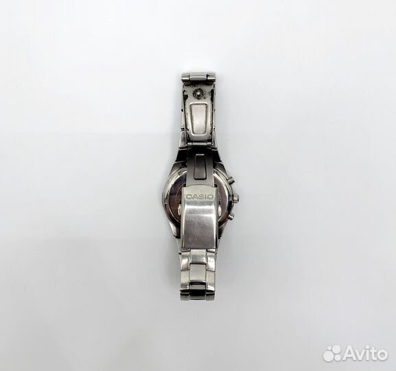 Часы Casio