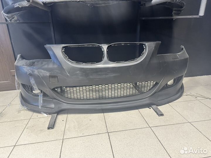 Bmw e60 передний бампер M5 Look