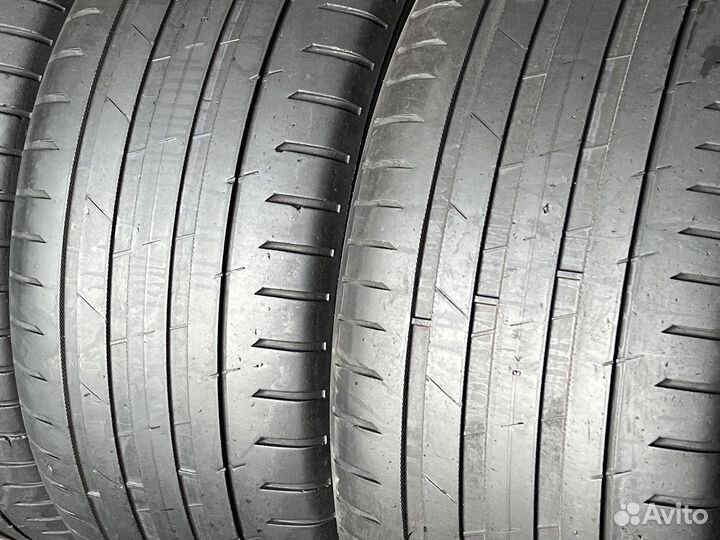 Nokian Tyres Hakka Black 2 SUV 295/40 R21