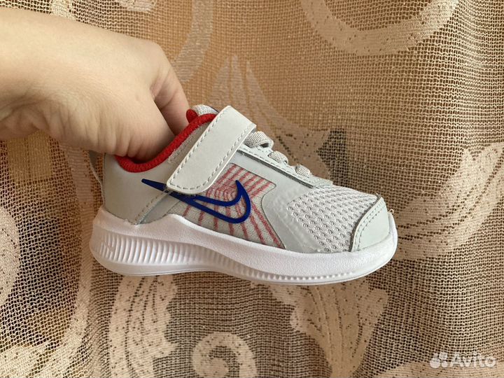 Кроссовки nike детские