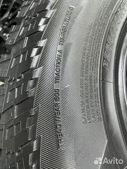 Yokohama Geolandar A/T G015 265/70 R17 113T