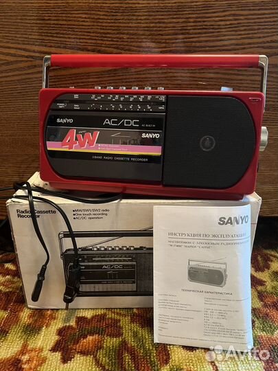 Магнитофон кассетный Sanyo