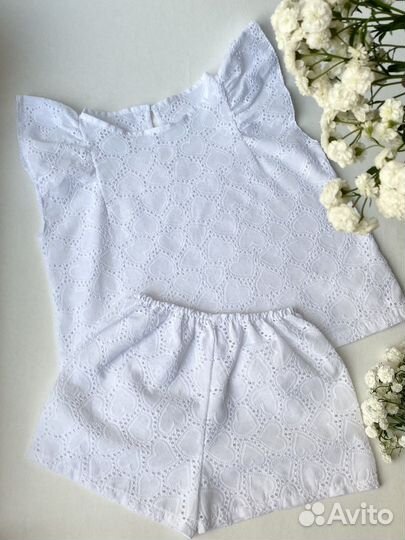 Детский летний костюм (блузка и шортики) новый