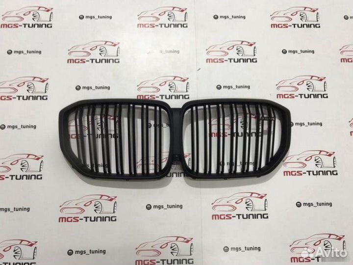 Решетка в BMW Х5 G05 стиль Х5М Черный мат + М