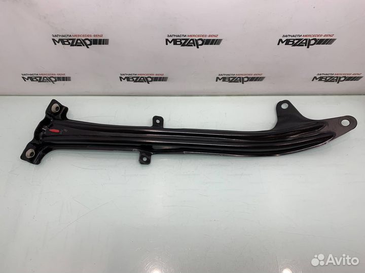 Распорка моторного отсека Mercedes X204 GLK 204