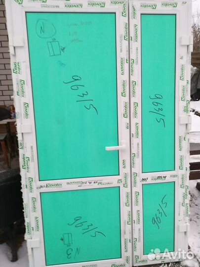 Входная Дверь пвх б-у в 181см ш113см