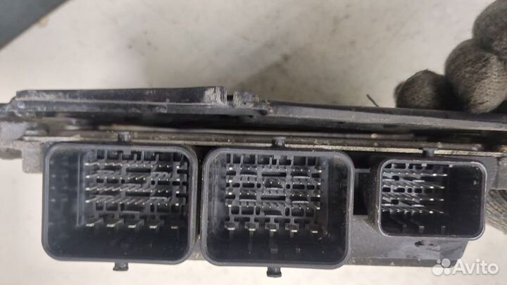 Блок управления двигателем Peugeot 208, 2014