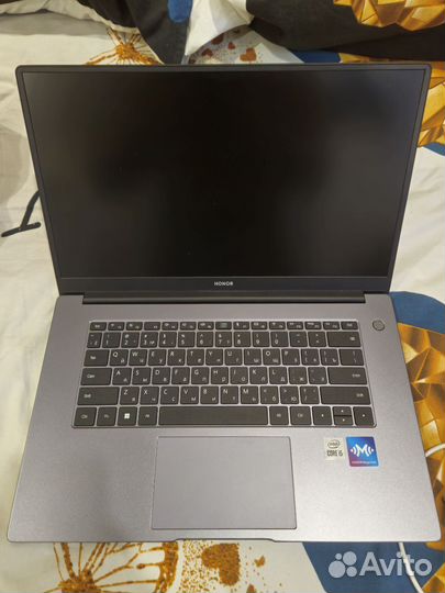 Ноутбук honor MagicBook X15 8/512