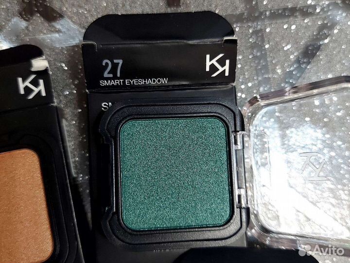 Kiko smart colour eyeshadowтени насыщенного цвета