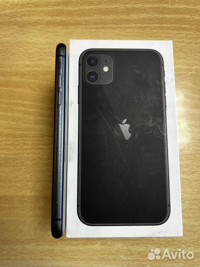 iPhone 11, 64 ГБ