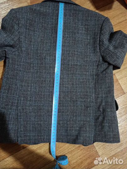 Школьный костюм серый в клеточку