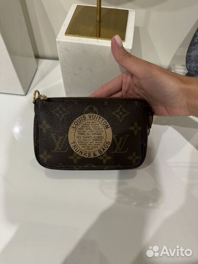 Сумка louis vuitton pochette