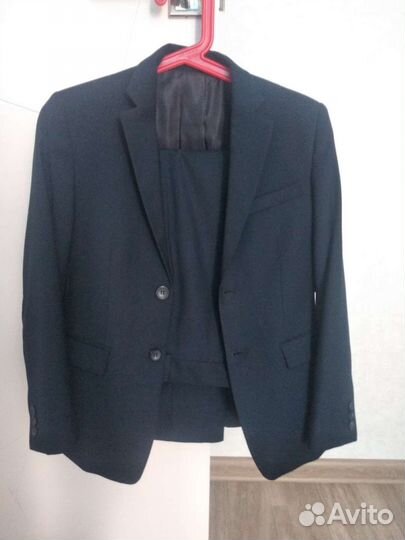 Школьный костюм для мальчика 146 темно-синий