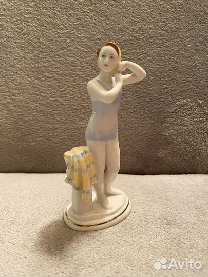Статуэтка купальщица лфз