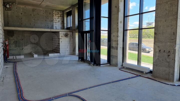 Сдам торговое помещение, 92 м²