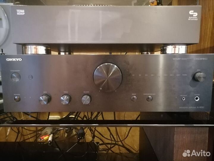 Усилитель Onkyo A-9050
