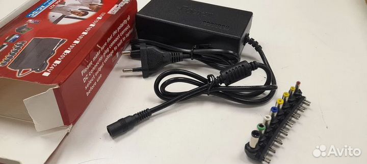 Универсальная зарядка для ноутбука