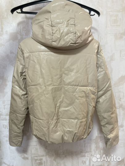 Женская куртка, m