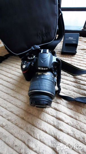 Зеркальный фотоаппарат