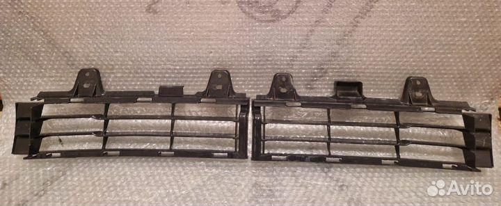 Решётки бампера Toyota Land Cruiser 200 7-12г