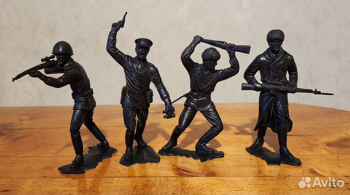 Солдатики СССР пластик большие