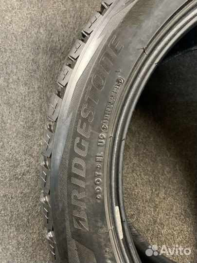 Bridgestone Blizzak DM-V2 285/45 R22