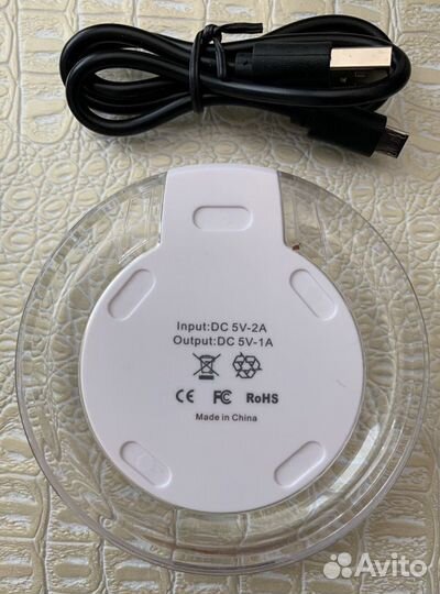 Беспроводное зарядное устройство Qi 10 вт, белое