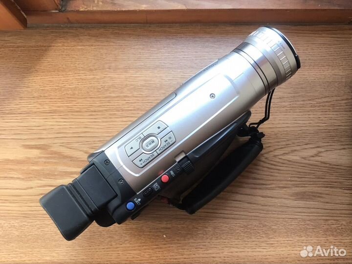 Видеокамера panasonic NV-RZ10