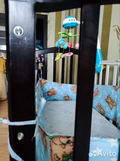 Детская кроватка