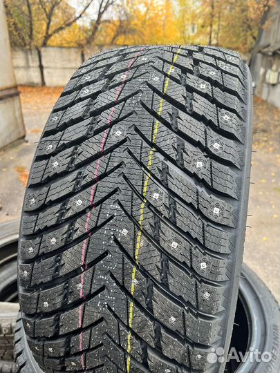 iLink Wintervorhut Stud II 275/40 R20 и 315/35 R20 103T