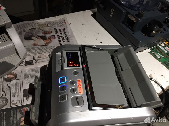 Счетчик банкнот DoCash 3050 SD / UV